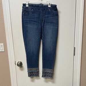 NWT Chico’s pull on jegging Embroidered Blue Jeans